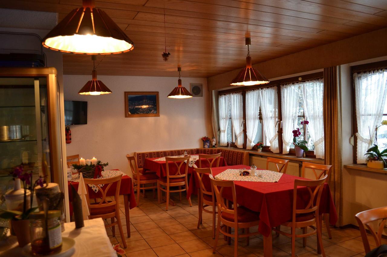 Gaestehaus Tagescafe Eckenfels Ohlsbach Dış mekan fotoğraf